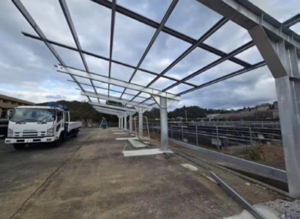 Honor Energy: Muling Pagtukoy sa Mga Walang-hanggan na Posibilidad ng Solar Carports