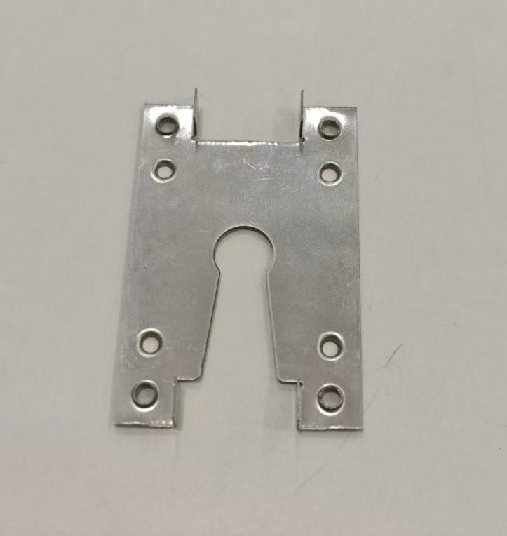 H Uri ng solar earting clip